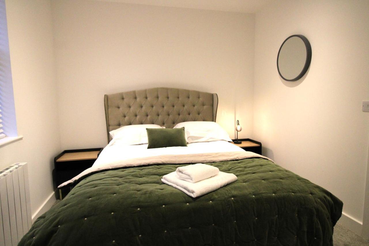 No 10 @Short Stays Basingstoke Exterior photo