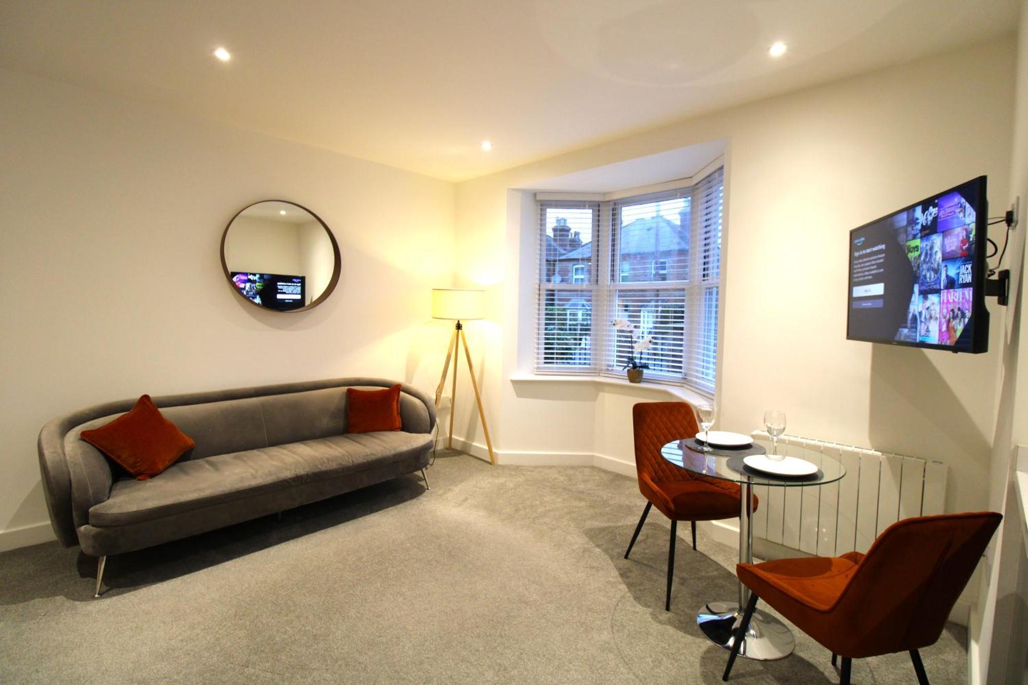 No 10 @Short Stays Basingstoke Exterior photo